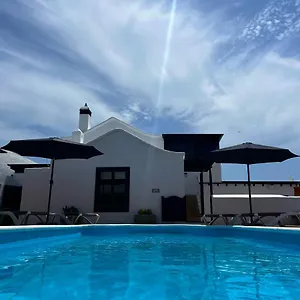 El Tucán Villa Nazaret