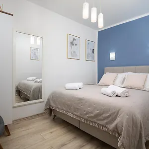https://apartment-iva-pula-52100.pula-hotels.org