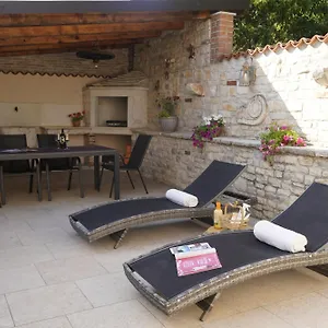 Appartamento Wellness Kaiser, Pola