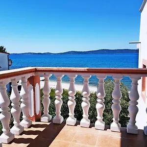  Apartment Ika Kroatien